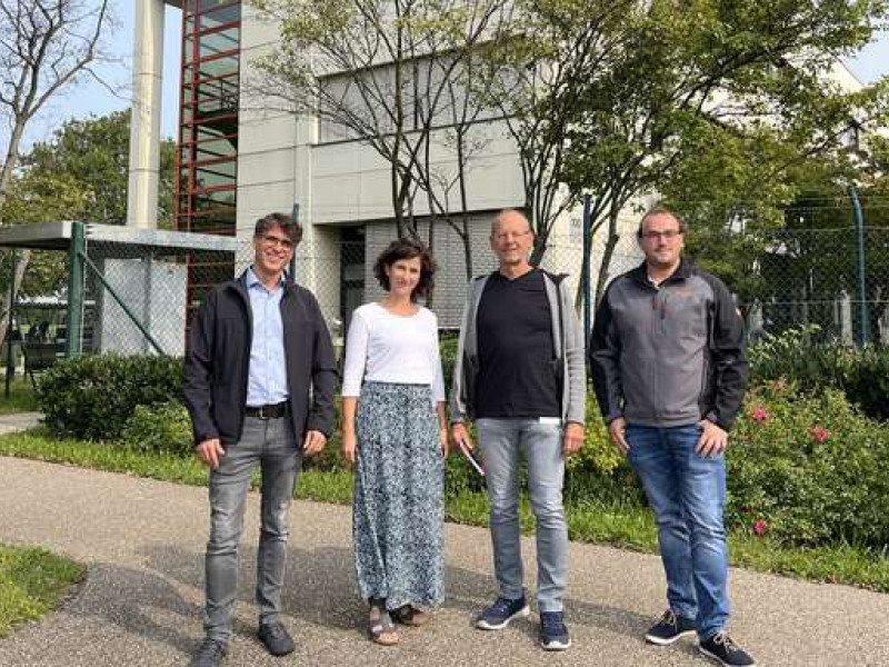Maja Reusch, Erste Bevollmächtigte der IG Metall Offenburg (Zweite von links), hat sich bei Bosch in Bühl mit den Betriebsratsvorsitzenden (von links) Francesco Tramonti (Bosch), Werner Schmitt (Schaeffler) und Andreas Bohnert (PWO AG) über die Zukunft der Industrie in der Region ausgetauscht. 